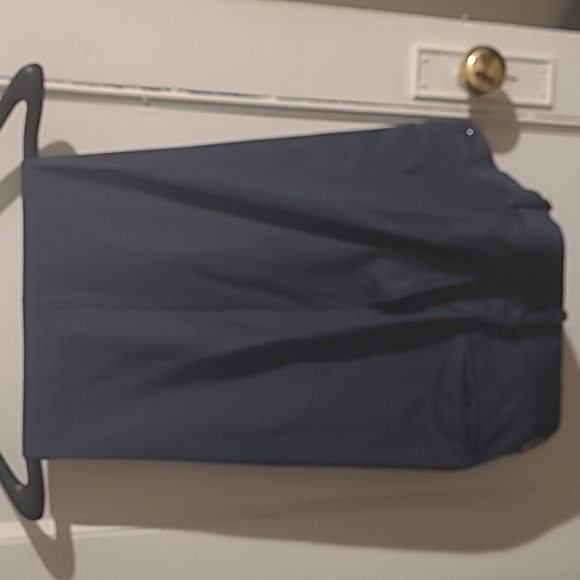 Custom Made Men’s Suit - Picture 6 of 7